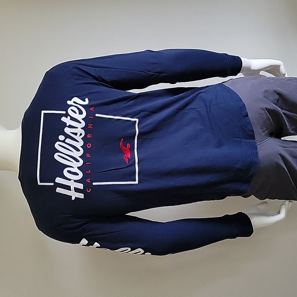 Hollister Long-sleeve Tee - Picture 2 of 6